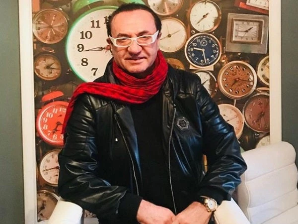 Ενοπλη ληστεία στο σπίτι του Λευτέρη Πανταζή -Απείλησαν τις οικιακές βοηθούς